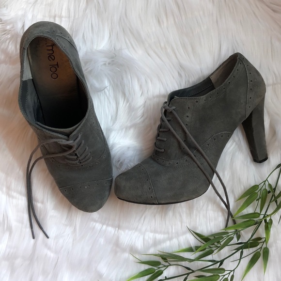 me too Shoes - Me Too suede lace up booties